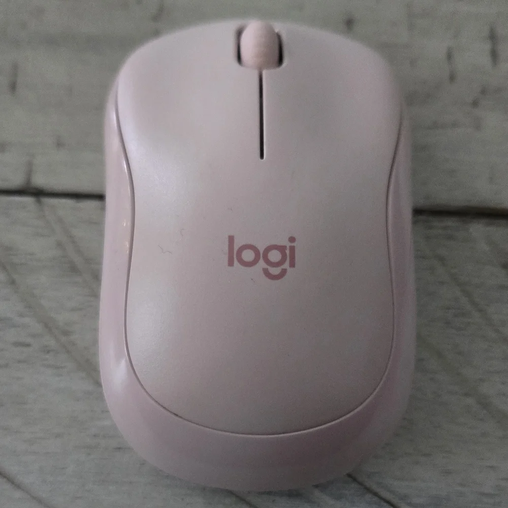 Logitech: Pink Wireless (Silent Touch) Mouse, Original Packaging Not Included.